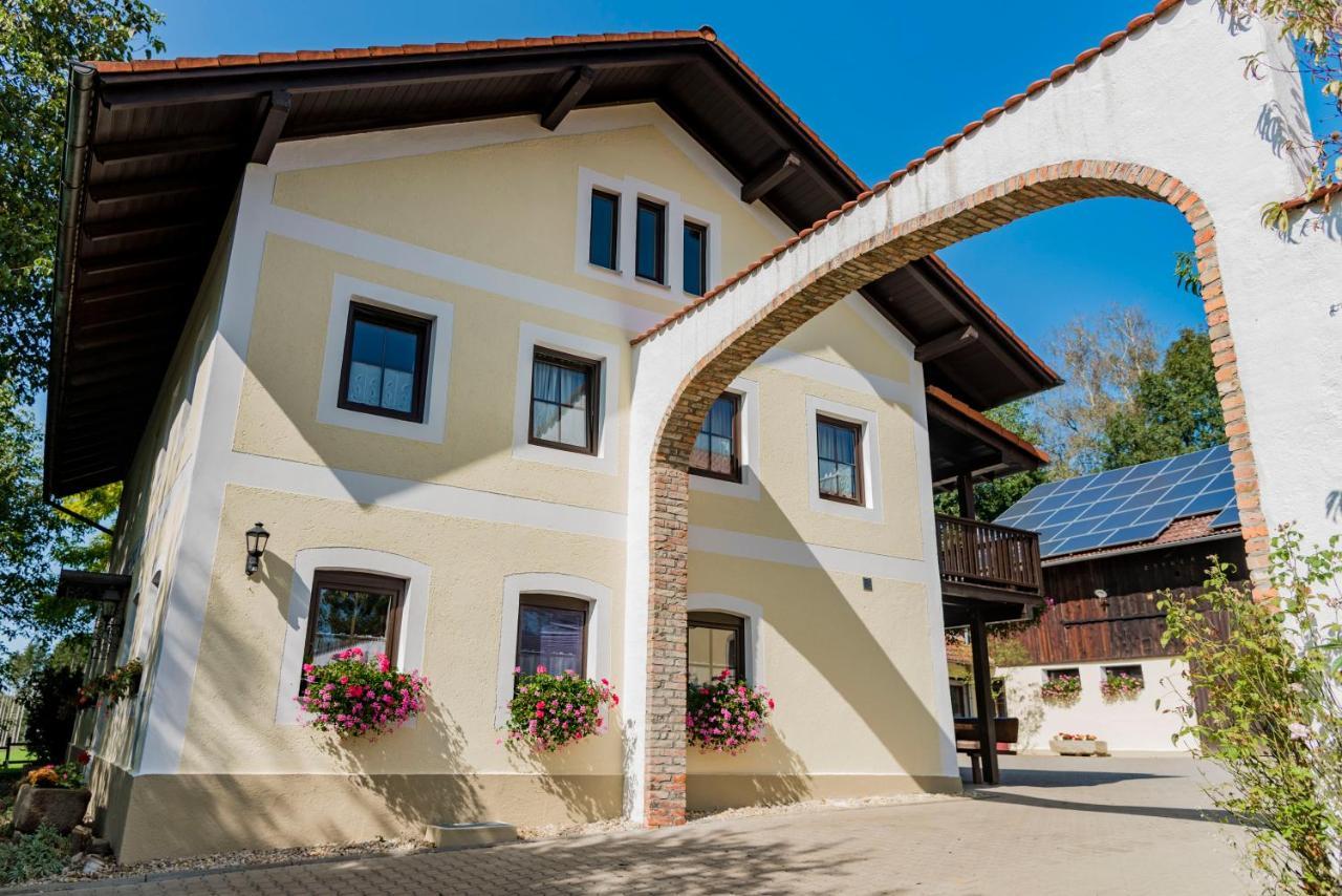 Ferienhaus Schmiedehof Hitzing Esterno foto