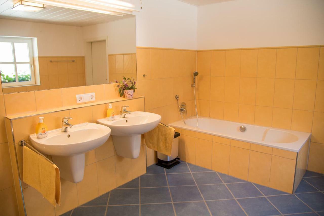Ferienhaus Schmiedehof Hitzing Esterno foto